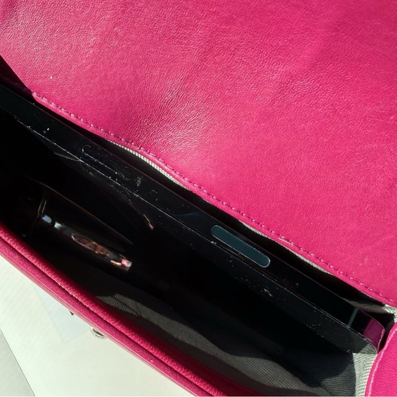 CHANEL BOY VELVET HANDBAG IN PINK - Picture 16 of 16